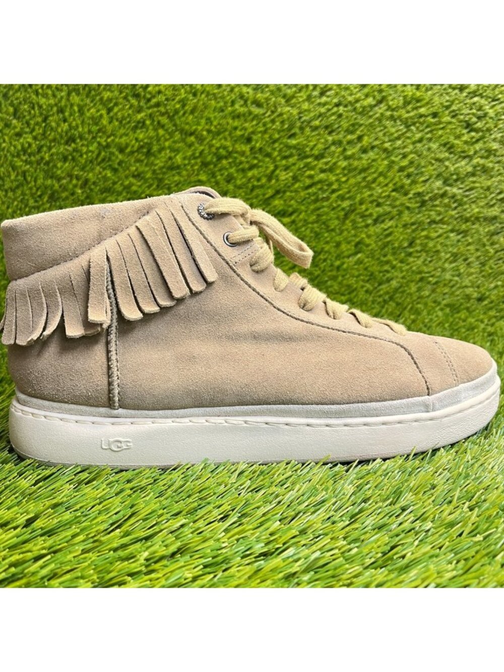UGG Cali Fringe Mens Size 9 Brown White‎ Athletic Suede Lace Up Shoes Sneakers